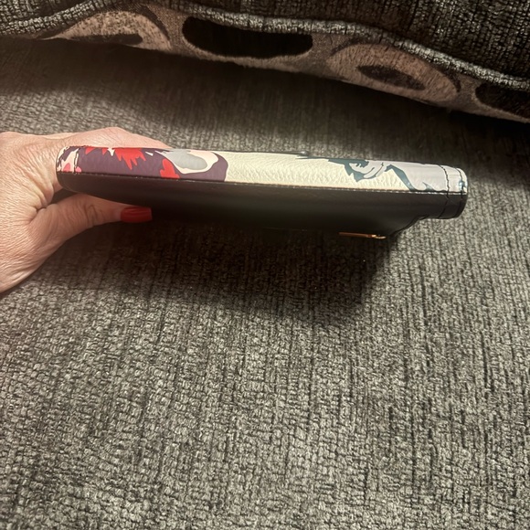 Fossil Floral Leather Tab Wallet Clutch NWOT Black Multicolor Snap Zip - Picture 10 of 14